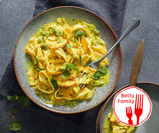 Curry-Pappardelle