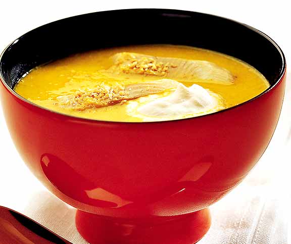 Curry-Suppe mit Fischstreifen