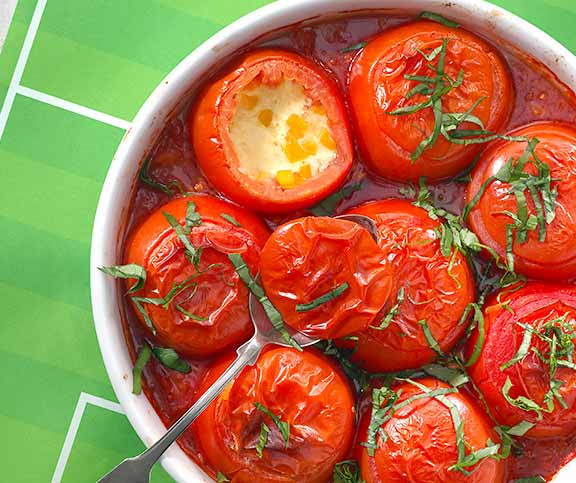 Tomatenkugeln mit Käsefüllung